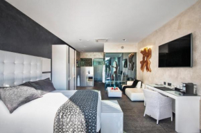Гостиница Suites Natura Mas Tapiolas  Tor